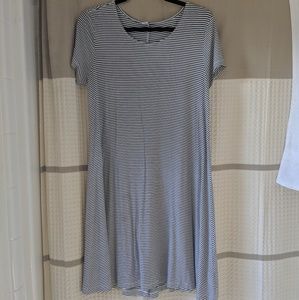 Short Sleeve Dress